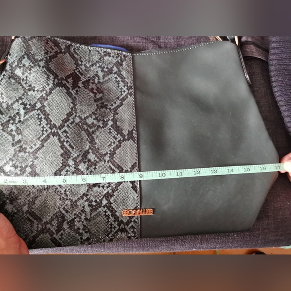 Roberto Cavalli Purse, green, like new - Picture 16 of 17